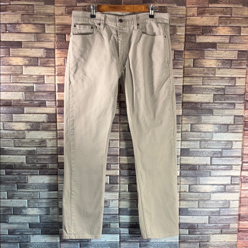 EUC Levi's Tan  513 Straight-Leg Jeans Men’s Size 34x32